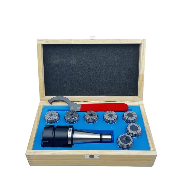 Станочная оснастка 045747 Патрон цанговый 7:24 NT40 с набором цанг ЕR 40 из 7 шт. (6-25)