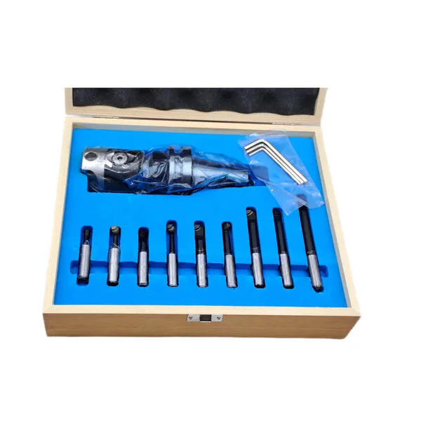 Головка расточная ф 50 мм, D расточки 10-70 мм, с хвостовиком 7:24 BT40 (MAS 403 BT, М16х2.0), с комплектом резцов из 9-ти шт. t020246  (Фото 3)